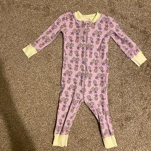 Hanna Andersson Lavender and Cream Kids Footie